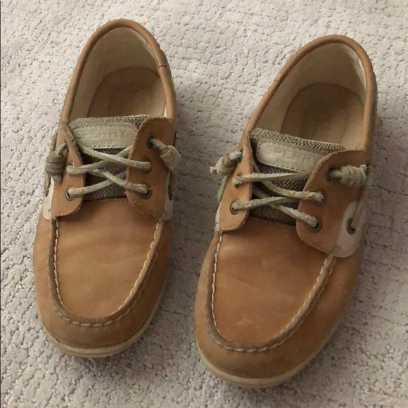 sperry rosefish boat shoe